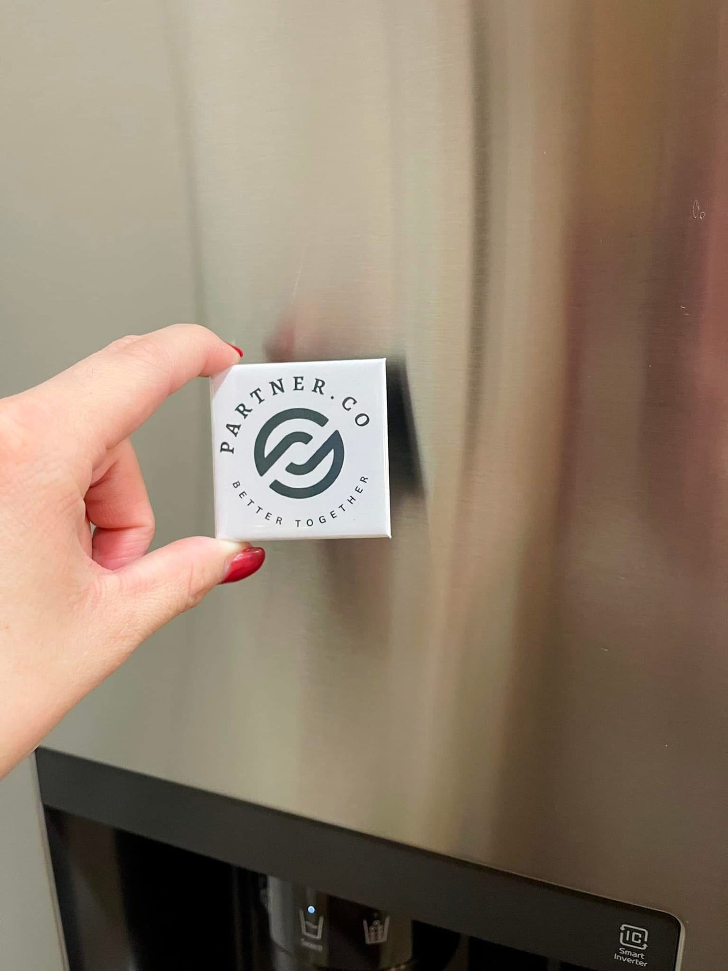 Partner.Co Magnet