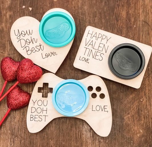 Play-Doh Valentines Day Cards - Comes with play-doh